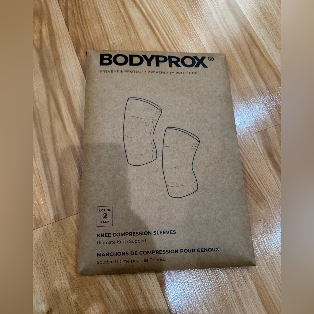 Knee Compression Sleeves  Black